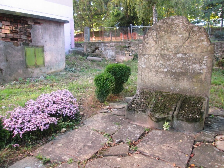 Паметник на Кирил и Методий - Керека