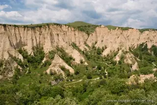 Мелнишки пирамиди — Мелник