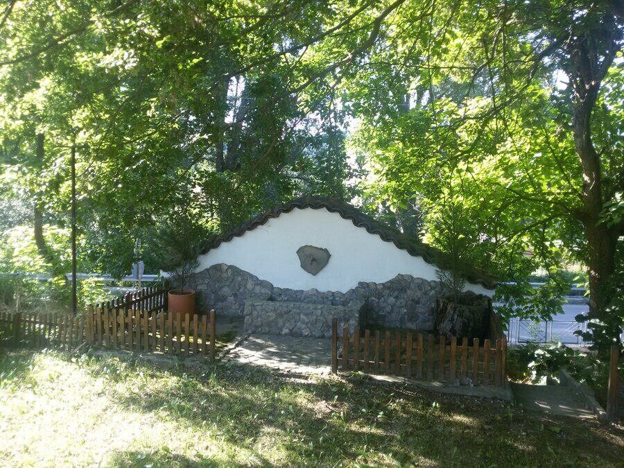 Площад - с.Веселиново